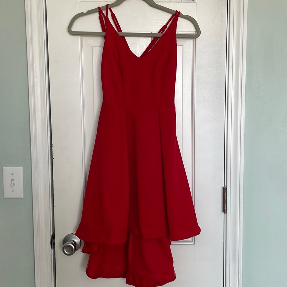 Adorable party dress!